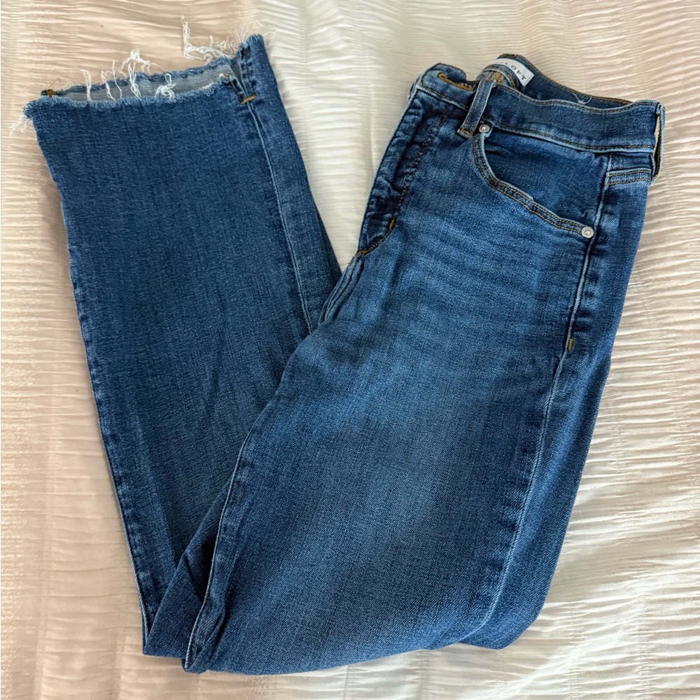 Loft Medium Blue Denim Jeans in Kick Crop